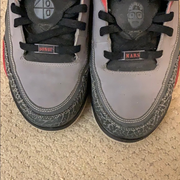 Jordan Shoes - Picture 3 of 7